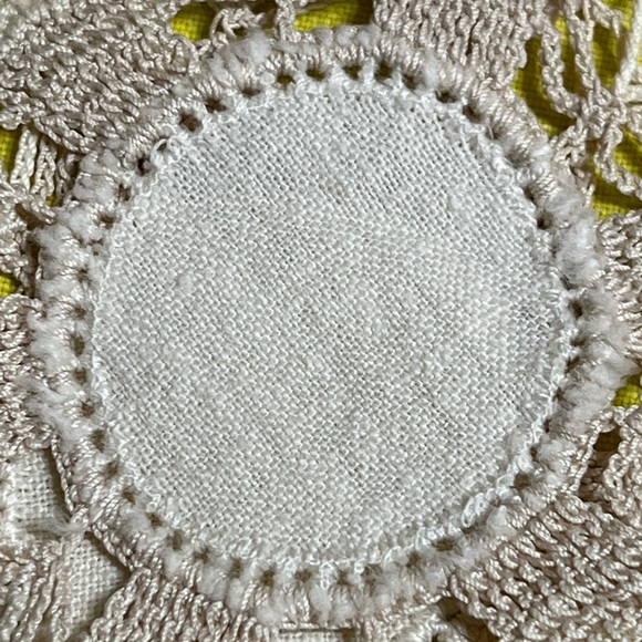 Vintage Handmade Linen & Cotton Crochet Mid Century Table Runner - Picture 4 of 5